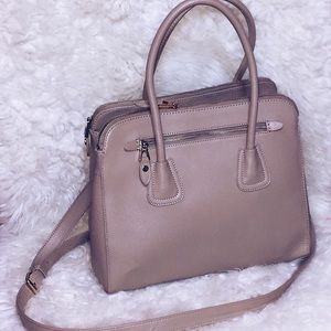 Chic Nude Purse 💕